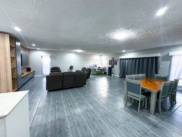Living Room 3